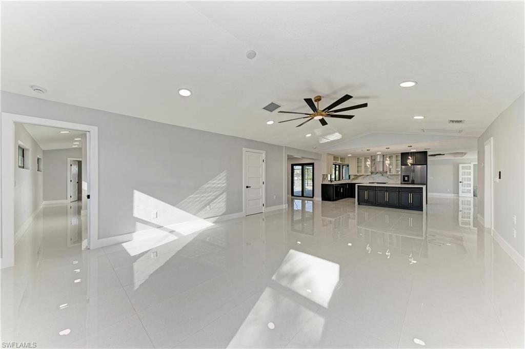 PORT CHARLOTTE - Residential