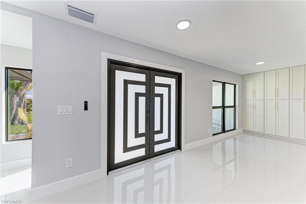 PORT CHARLOTTE - Residential