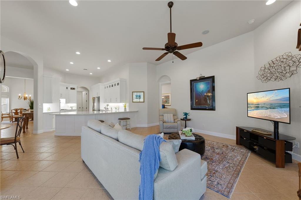 BELLE LAGO ESTATES - Residential