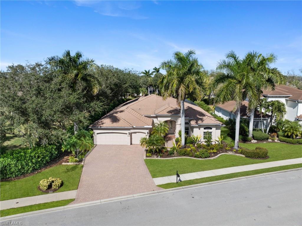 BELLE LAGO ESTATES - Residential