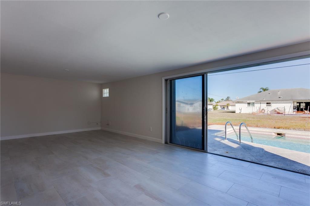 WILLOUGHBY ACRES - Residential