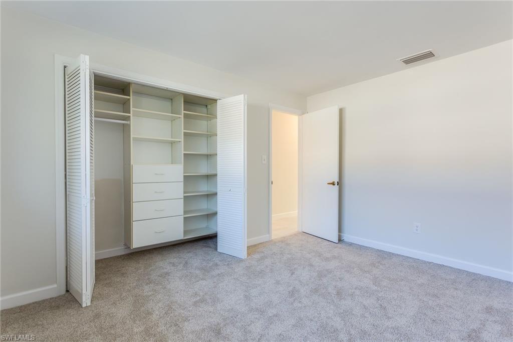 WILLOUGHBY ACRES - Residential