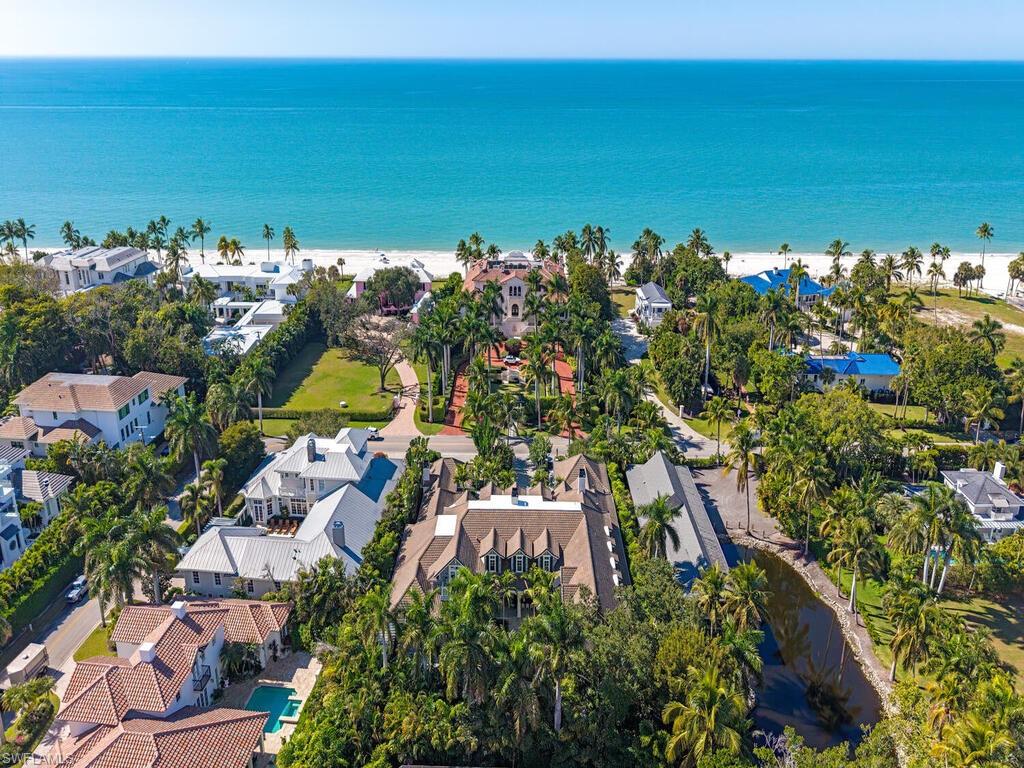 OLDE NAPLES - Residential