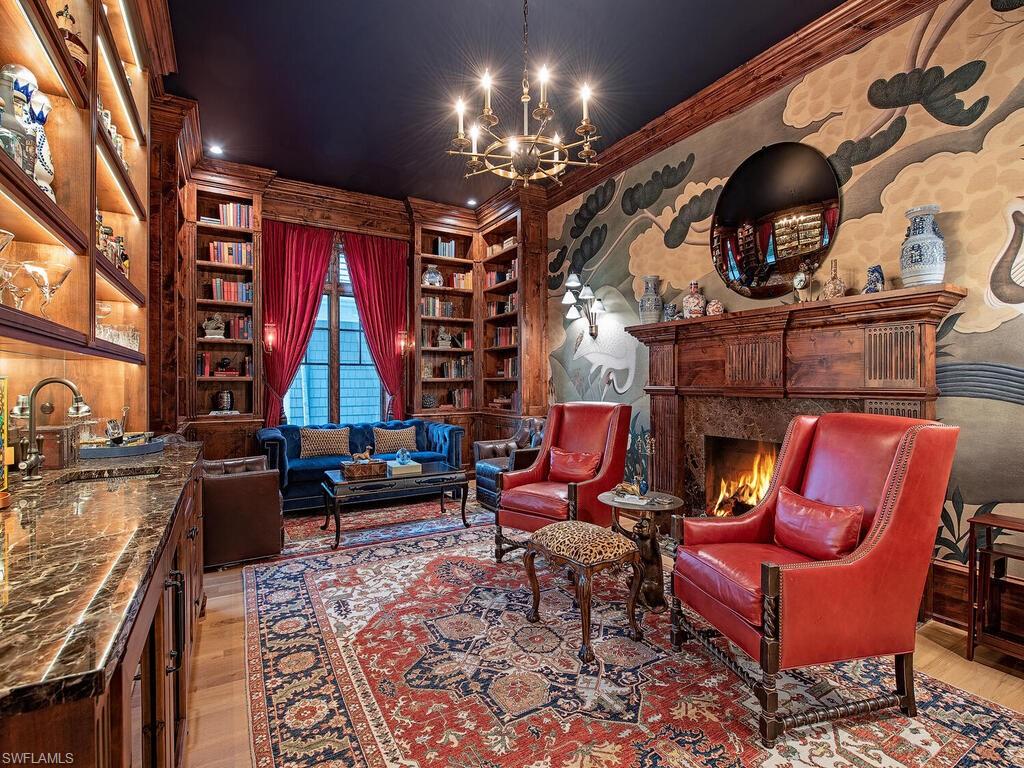 OLDE NAPLES - Residential