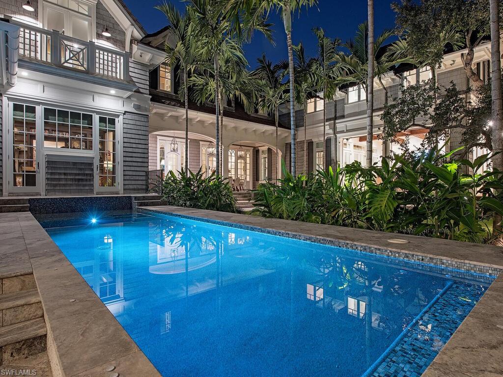 OLDE NAPLES - Residential