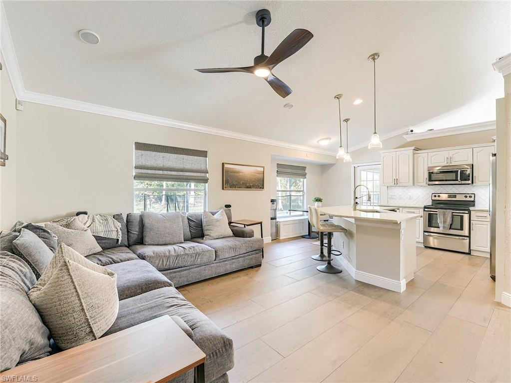 GOLDEN GATE ESTATES - Residential