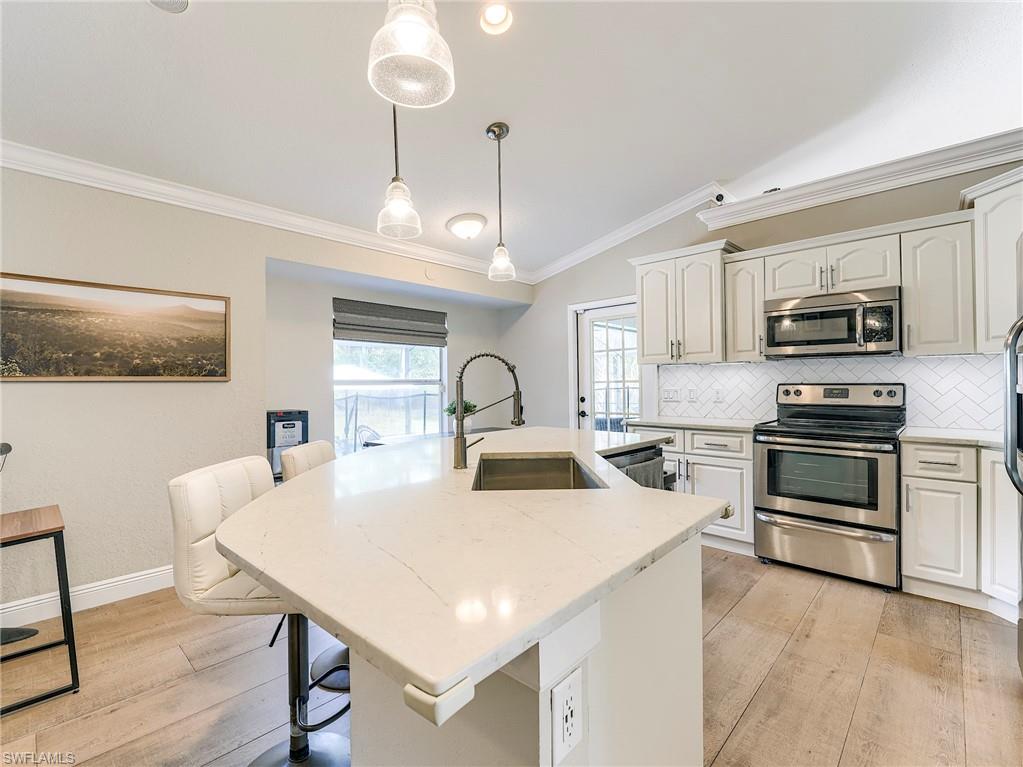 GOLDEN GATE ESTATES - Residential