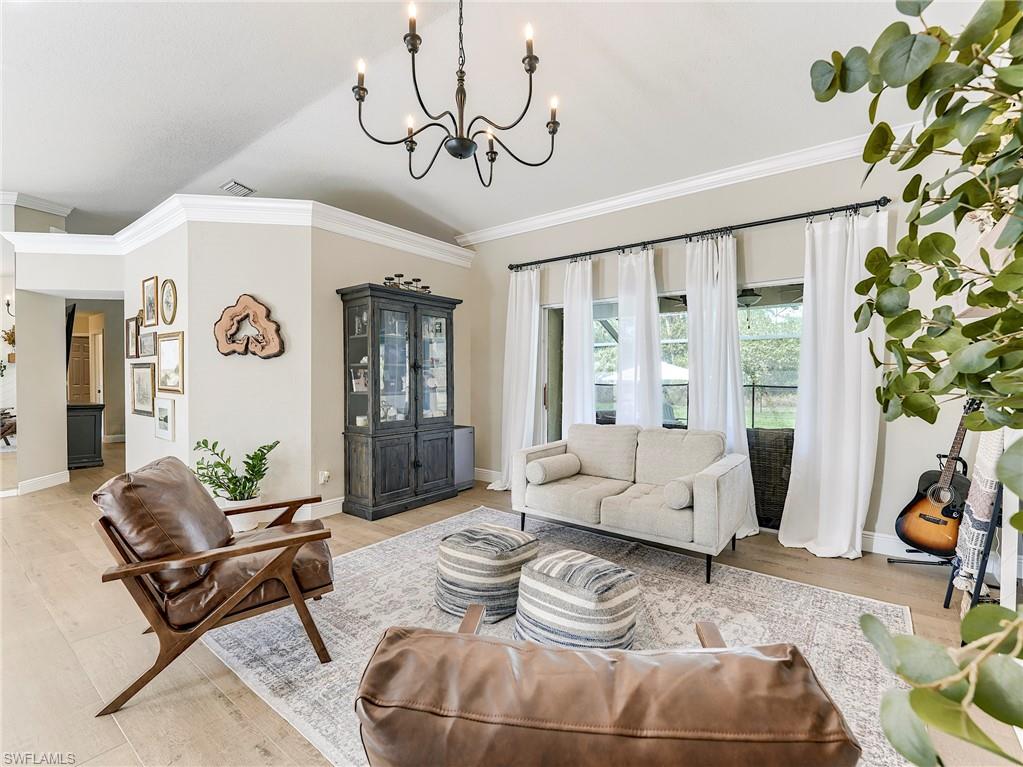 GOLDEN GATE ESTATES - Residential