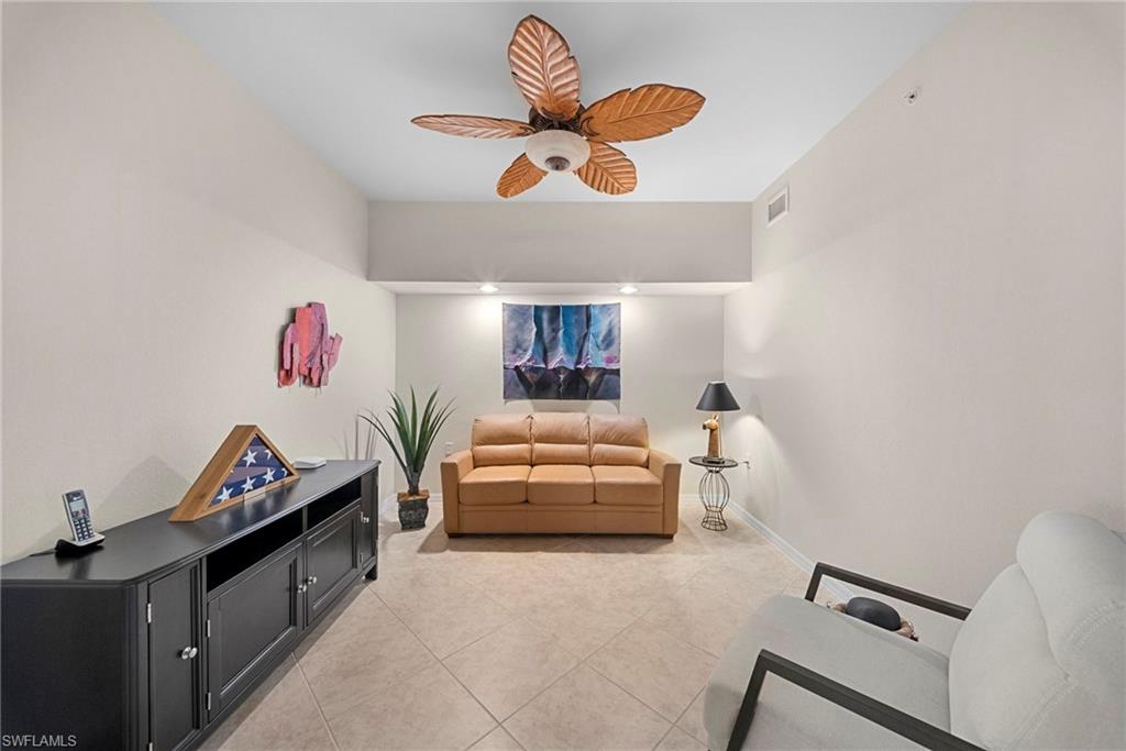 HERITAGE BAY - Residential