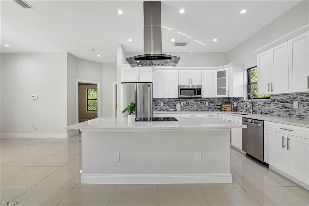 GOLDEN GATE ESTATES - Residential