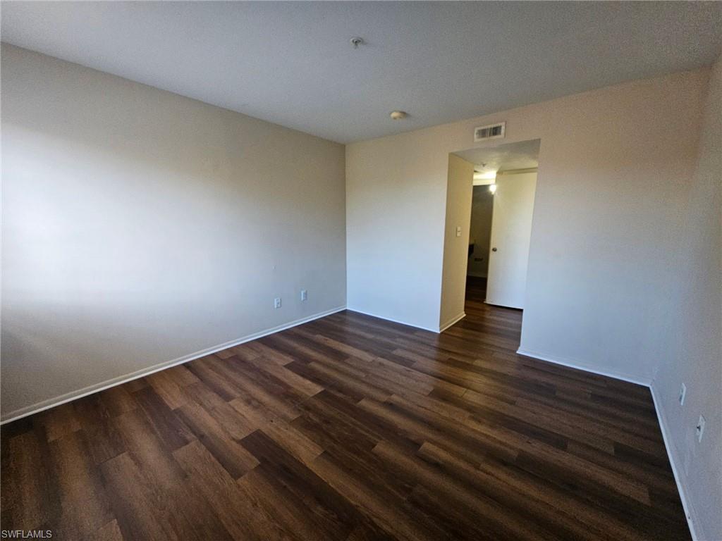 VILLAGE CREEK - Residential Lease