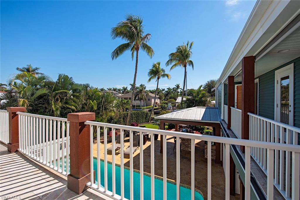 AQUALANE SHORES - Residential