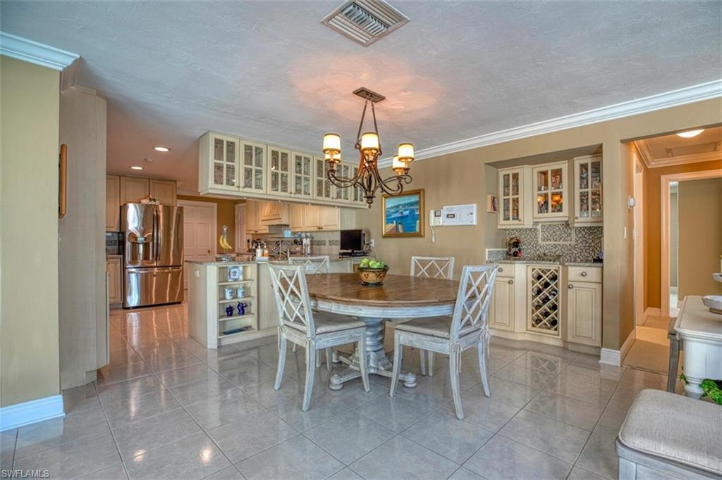 PARK SHORE - Residential