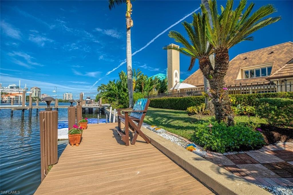 PARK SHORE - Residential