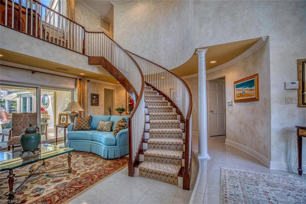 PARK SHORE - Residential