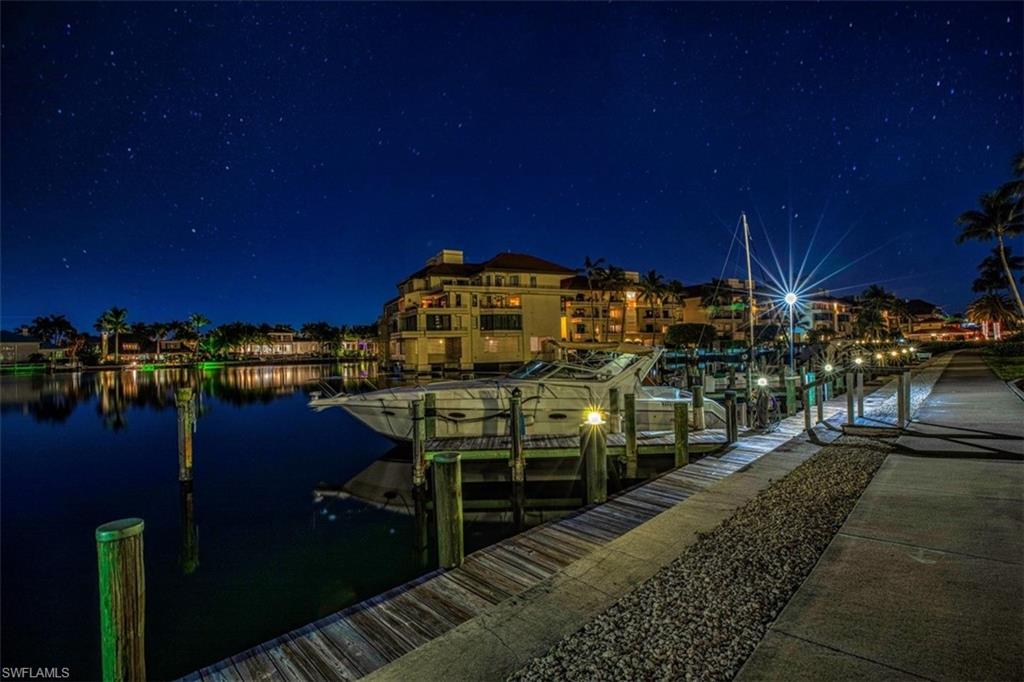 PARK SHORE - Residential