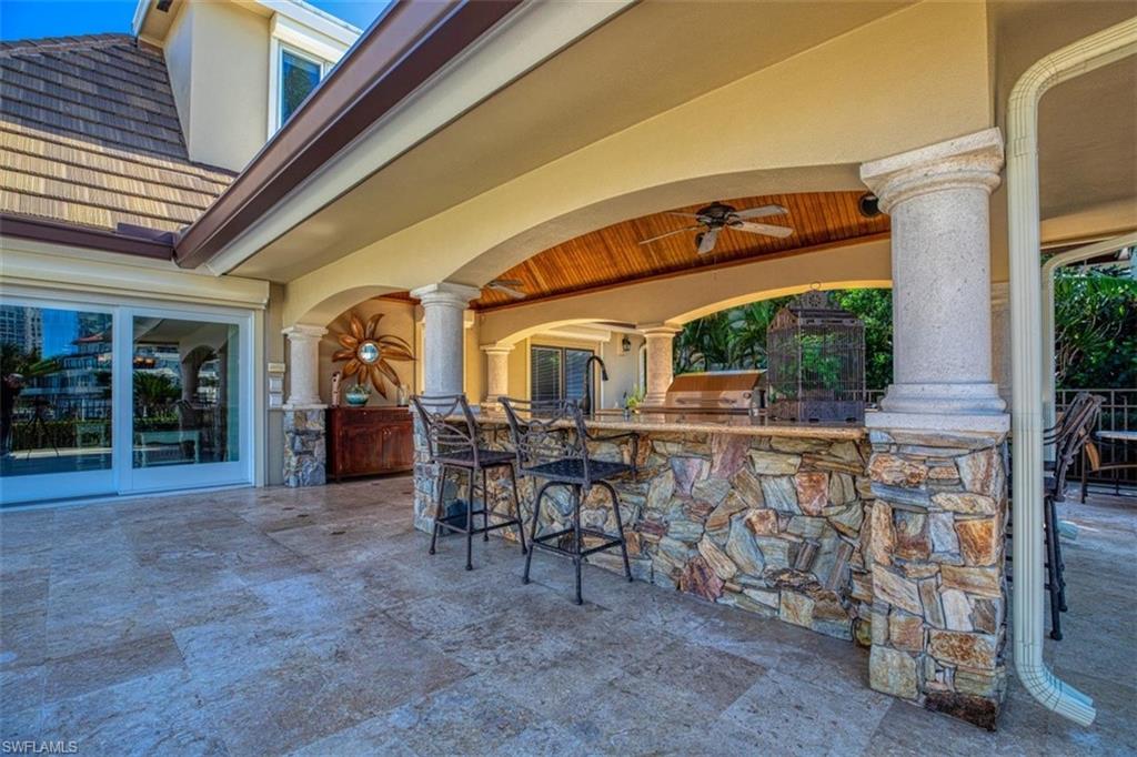 PARK SHORE - Residential