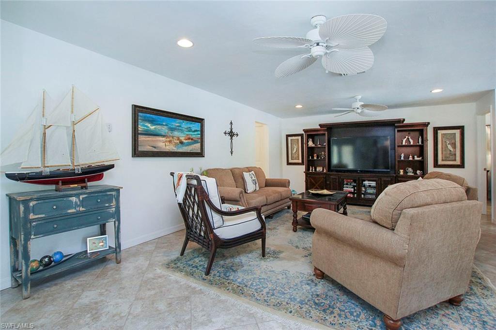 SHELL HARBOR - Residential