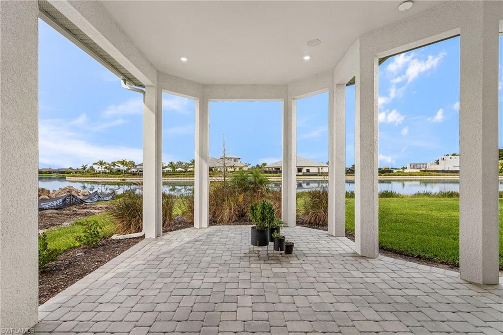 ESPLANADE BY THE ISLANDS - Residential