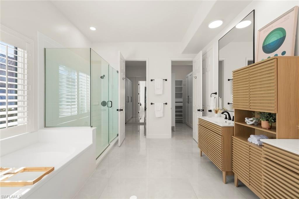 THE LINKS - Residential