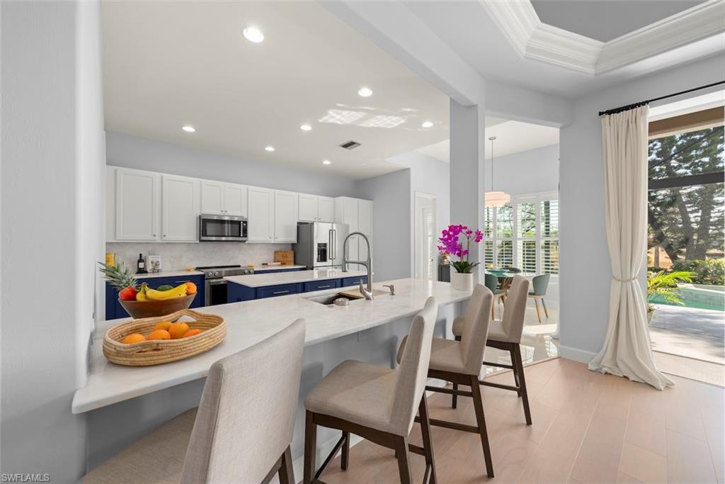 THE LINKS - Residential