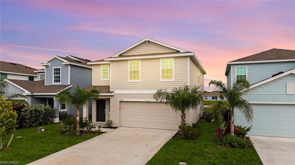 SAVANNA LAKES - Residential