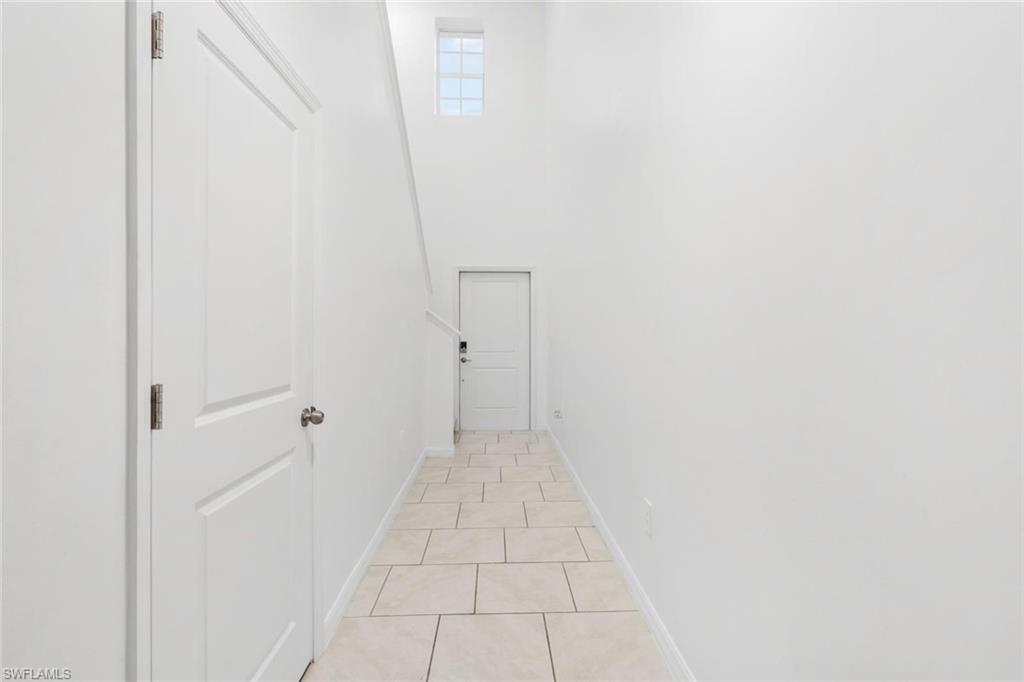 SAVANNA LAKES - Residential