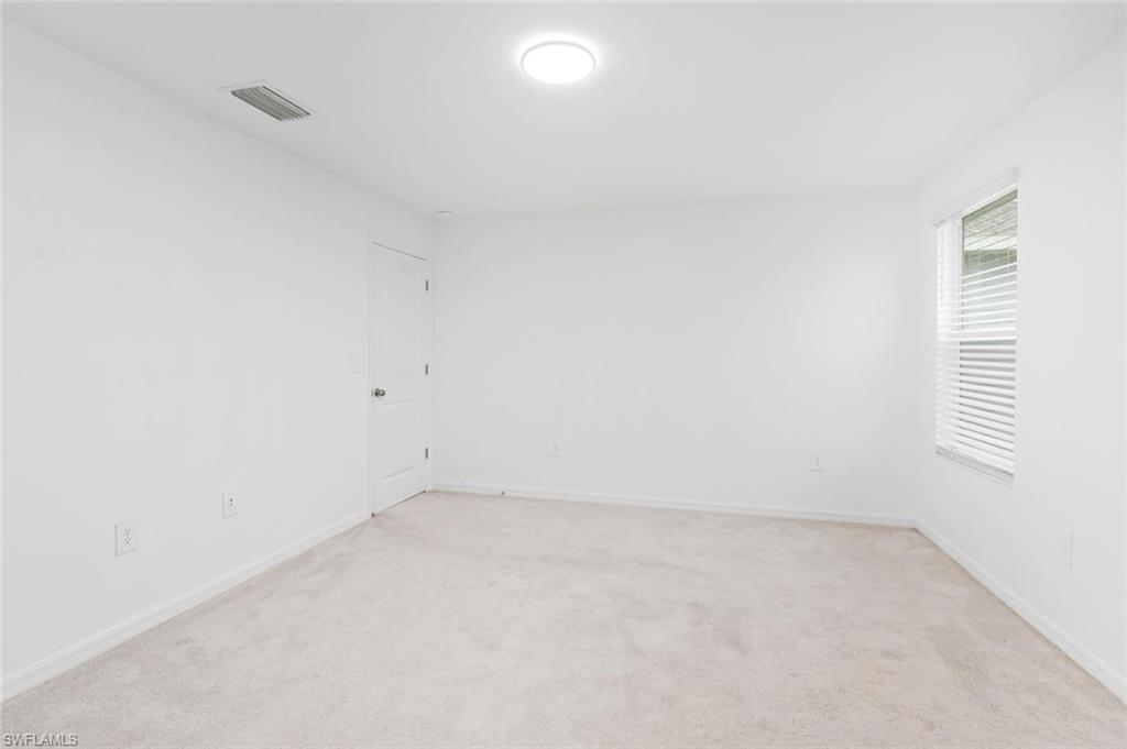 SAVANNA LAKES - Residential