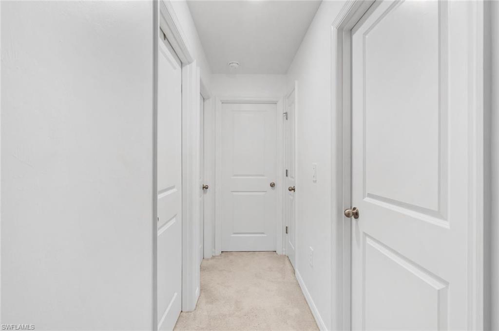 SAVANNA LAKES - Residential