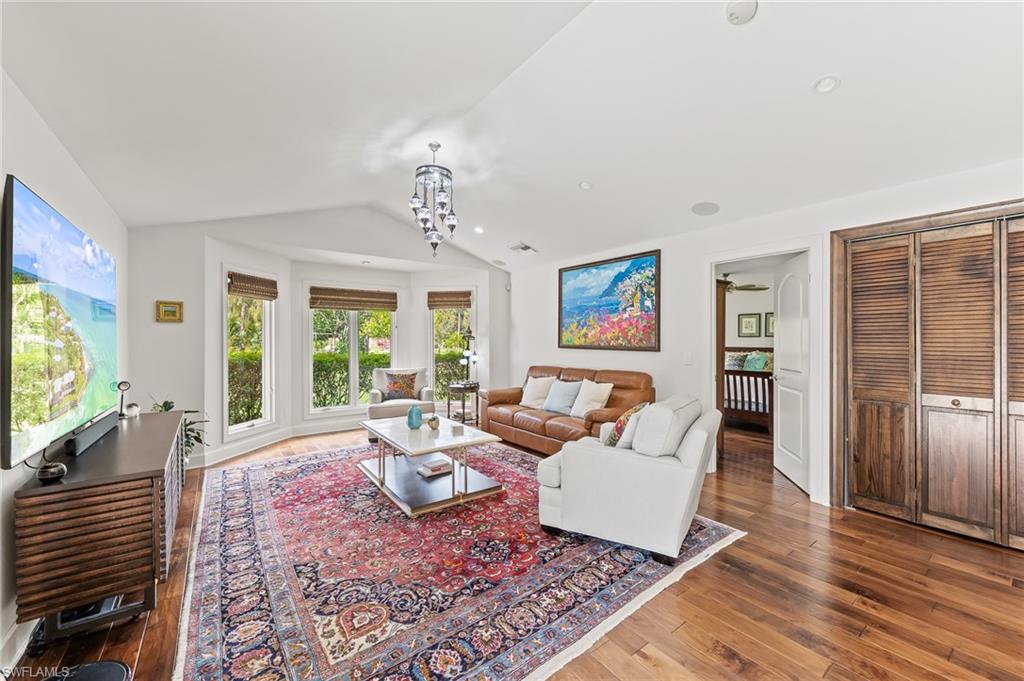 GOLDEN GATE ESTATES - Residential