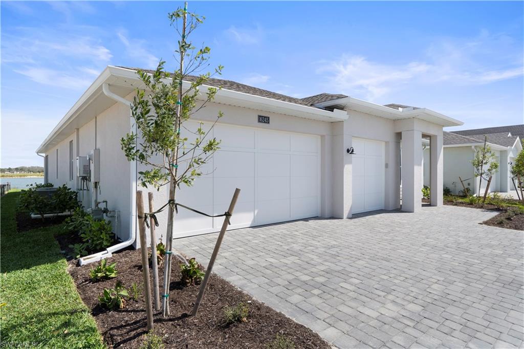 REGENCY - Residential Lease