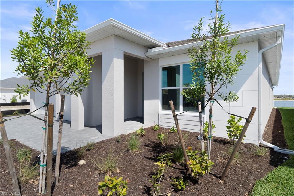 REGENCY - Residential Lease