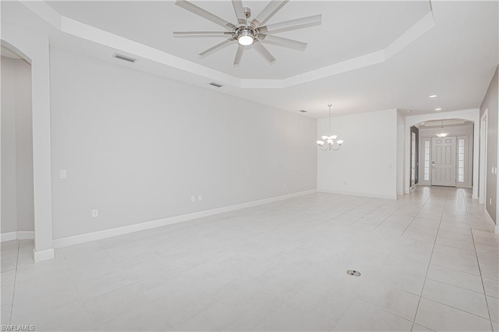 ESTERO POINTE - Residential