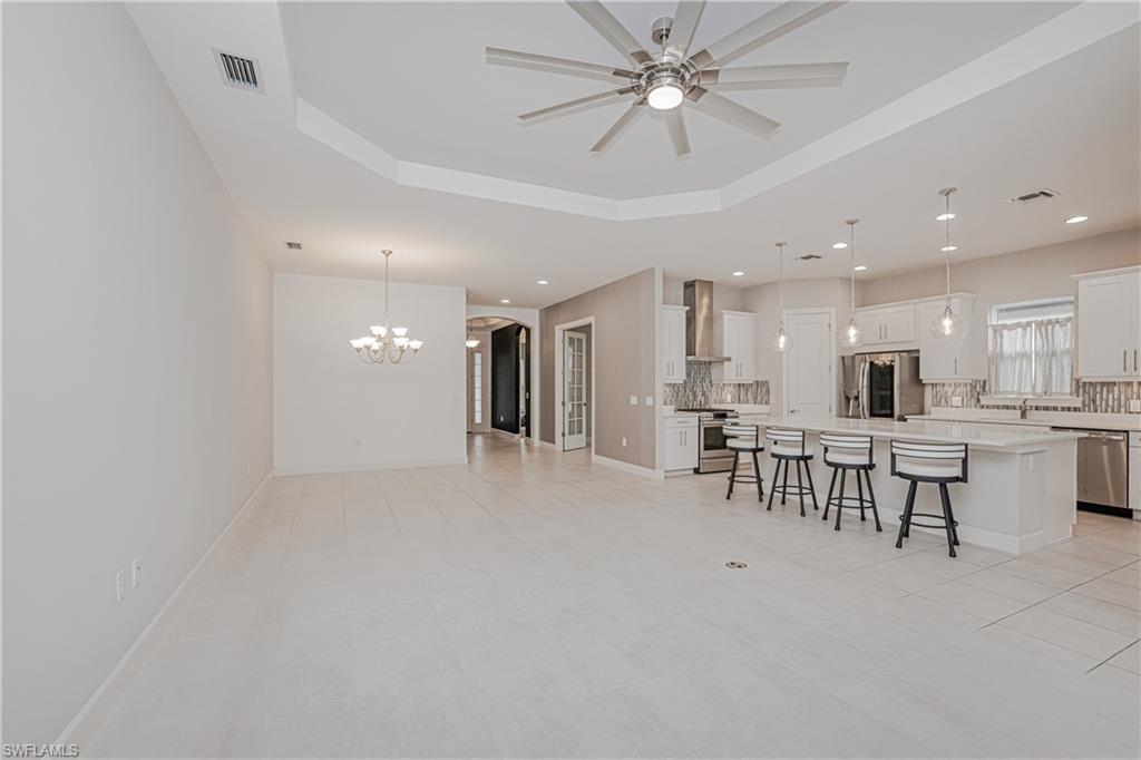 ESTERO POINTE - Residential