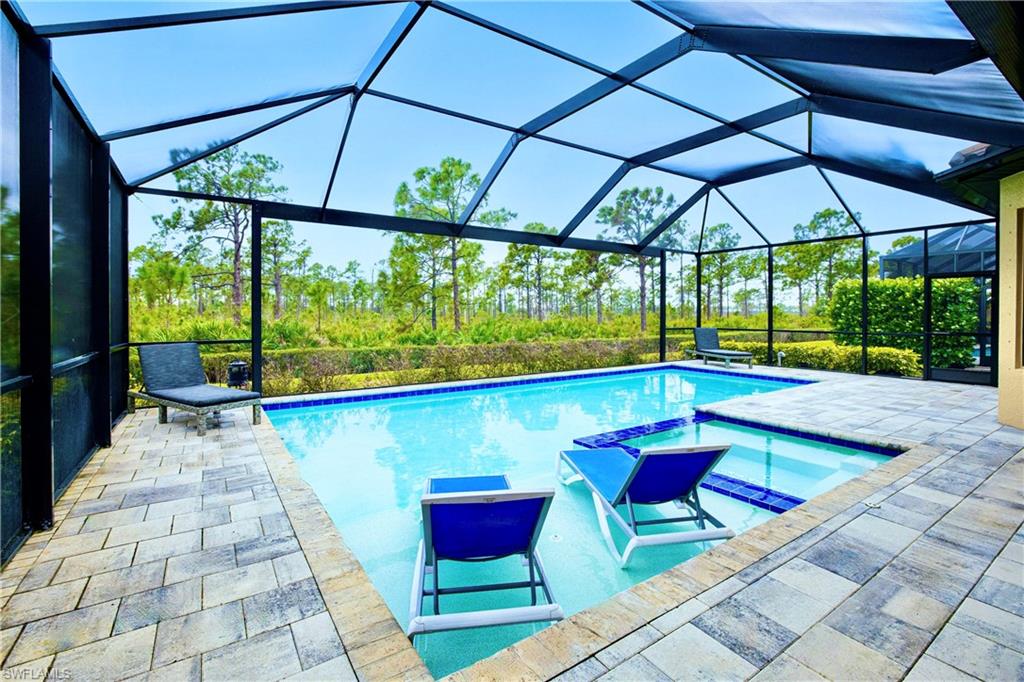 ESTERO POINTE - Residential