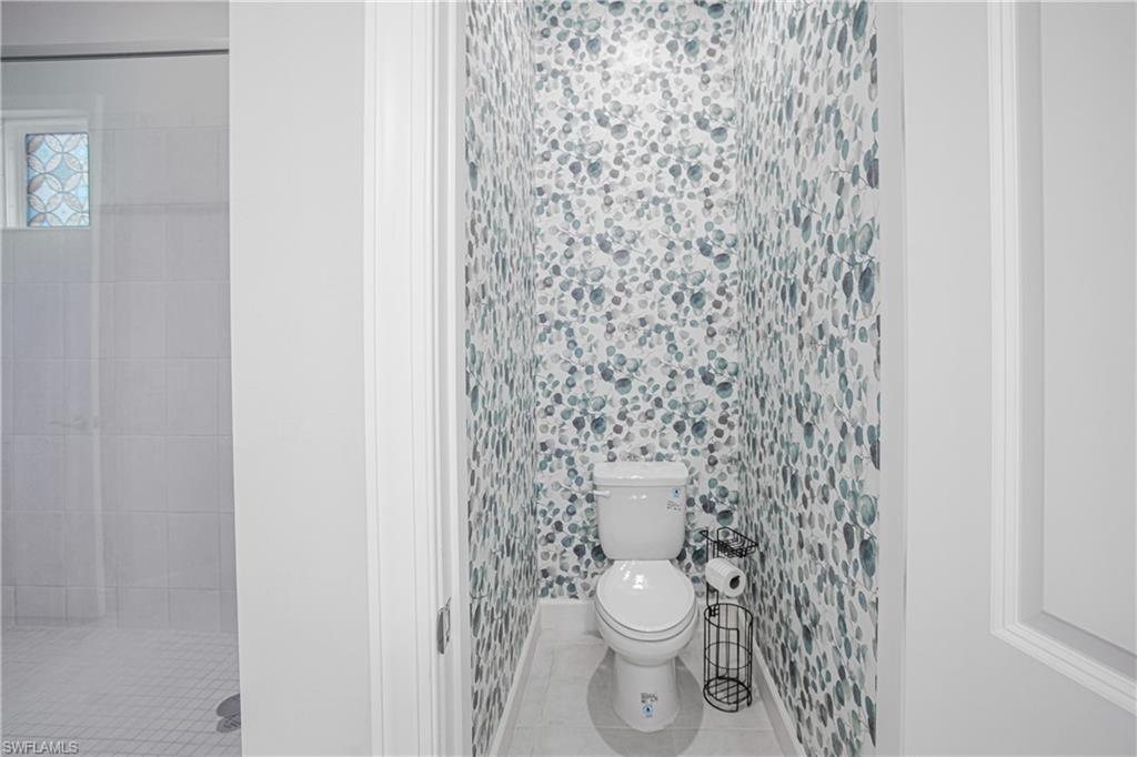 ESTERO POINTE - Residential