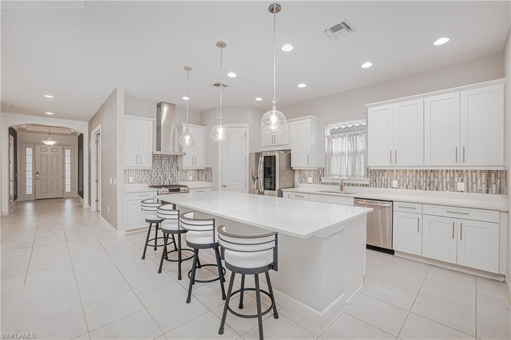 ESTERO POINTE - Residential