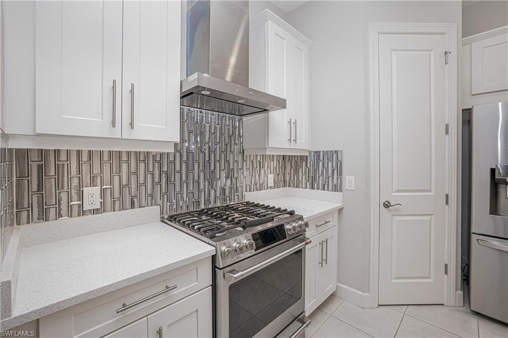 ESTERO POINTE - Residential