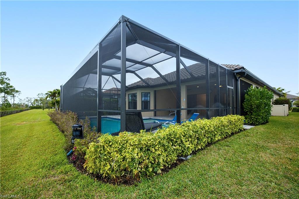 ESTERO POINTE - Residential