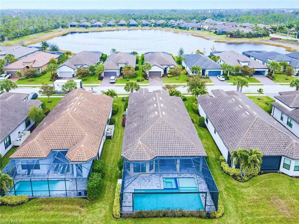 ESTERO POINTE - Residential