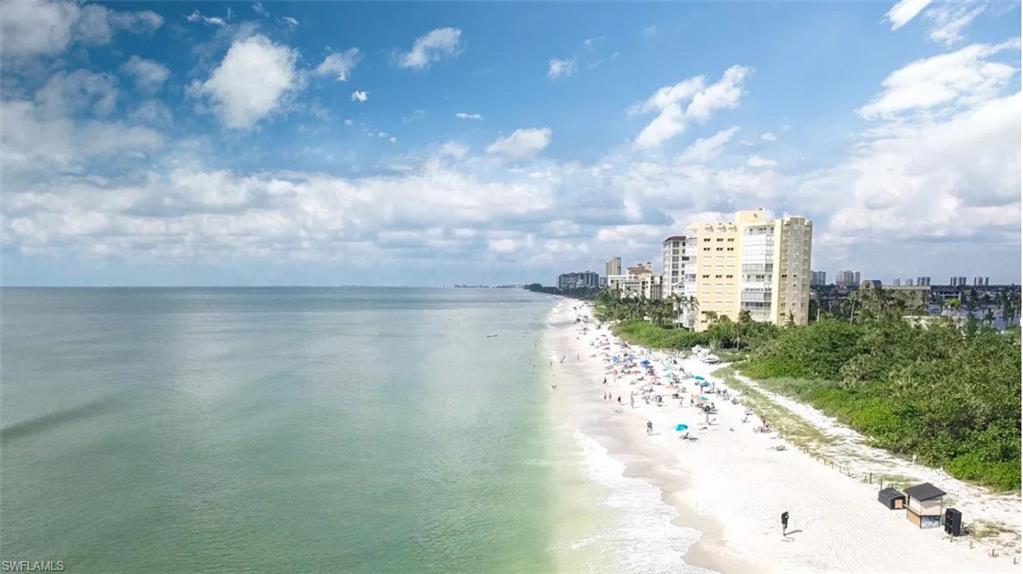 EMERALD WOODS - Residential