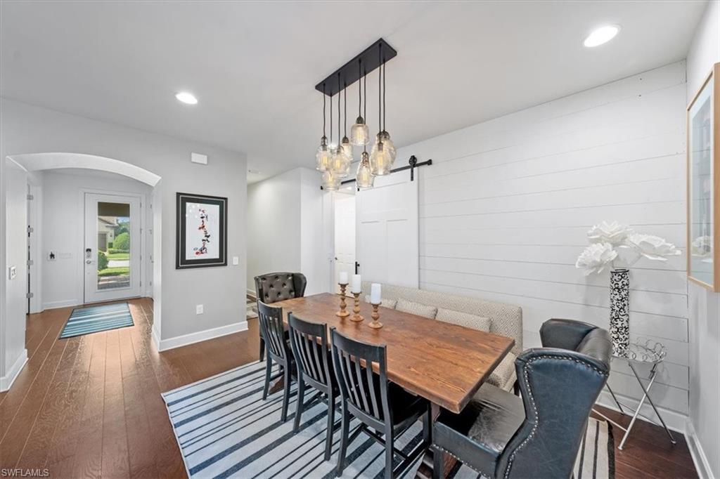 CAMDEN LAKES - Residential