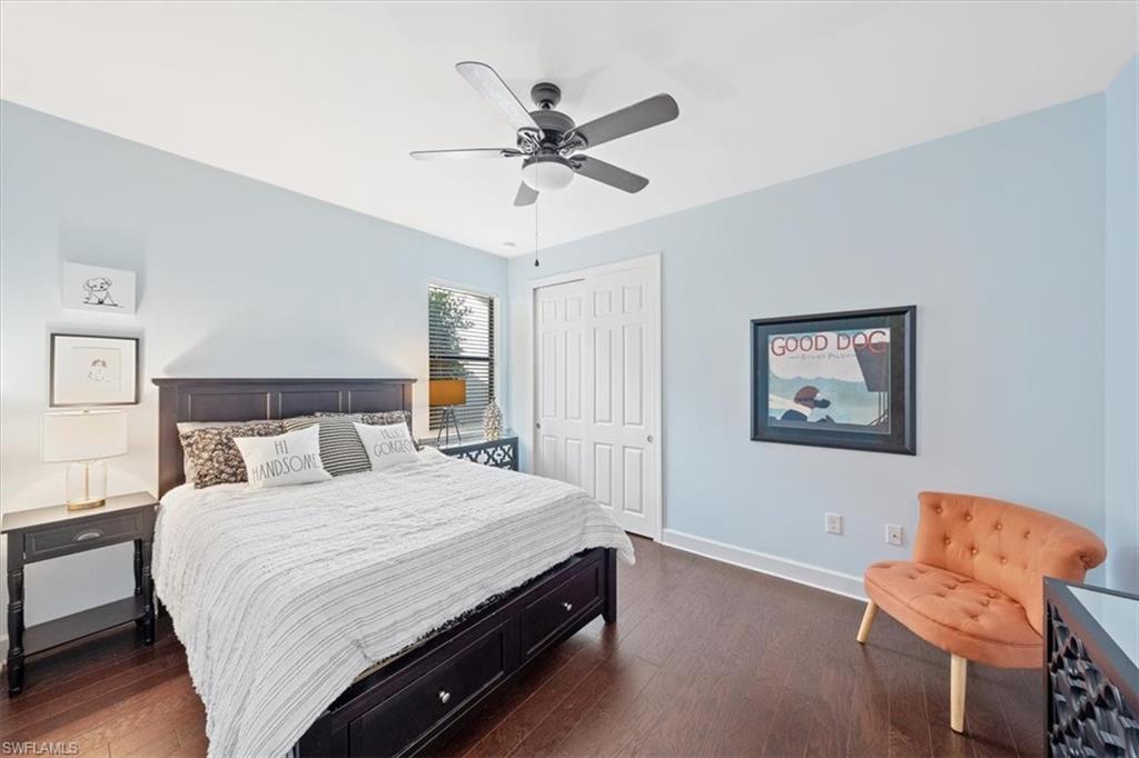 CAMDEN LAKES - Residential