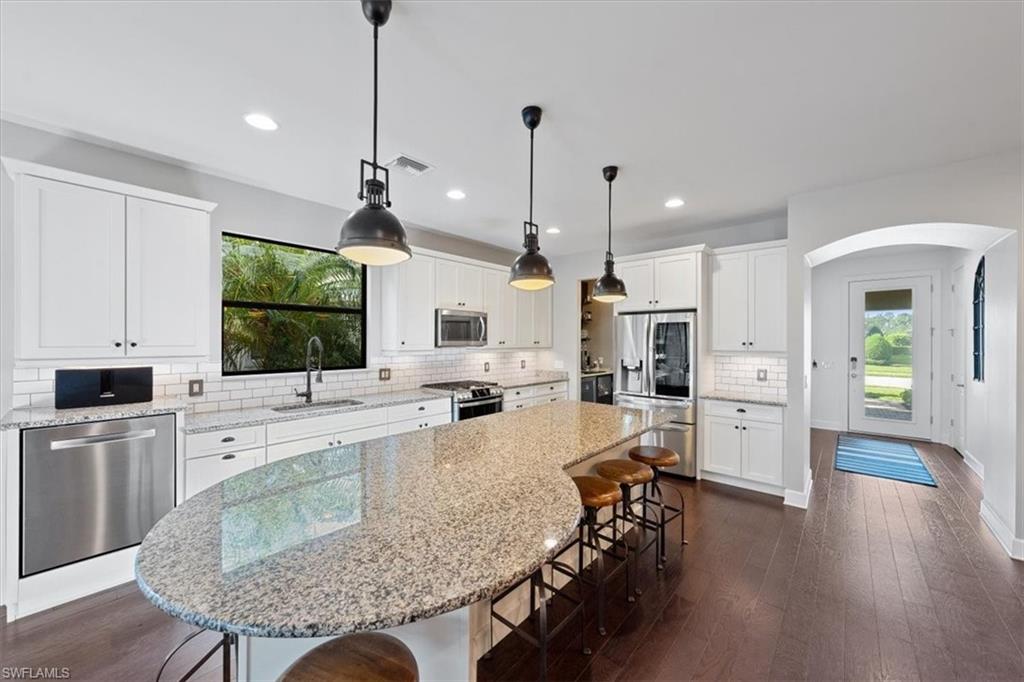 CAMDEN LAKES - Residential