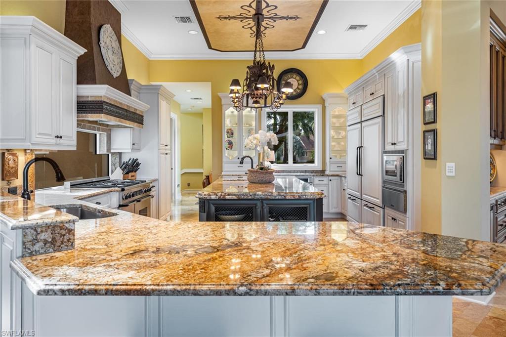 BAY WOODS - Residential