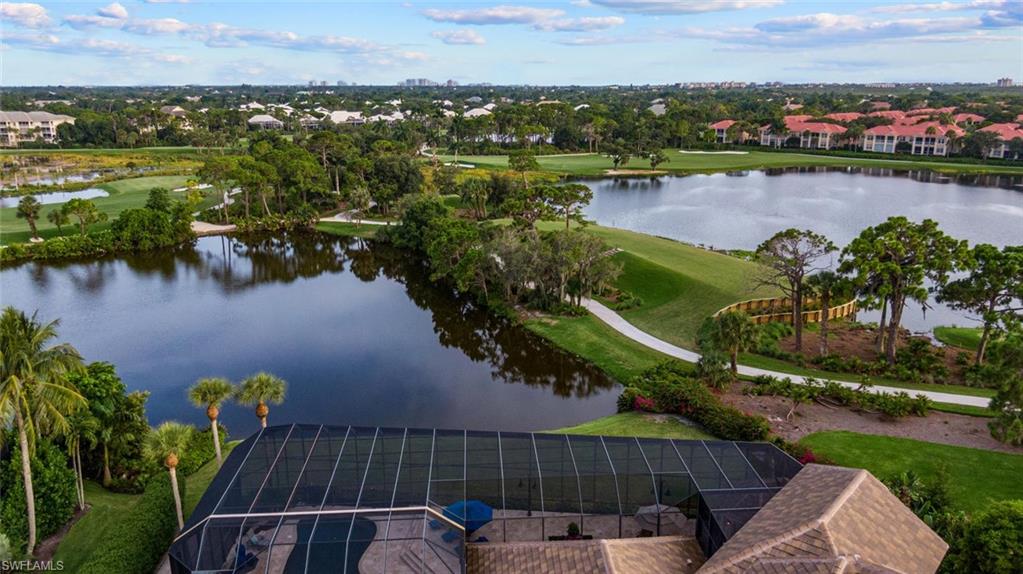 BAY WOODS - Residential