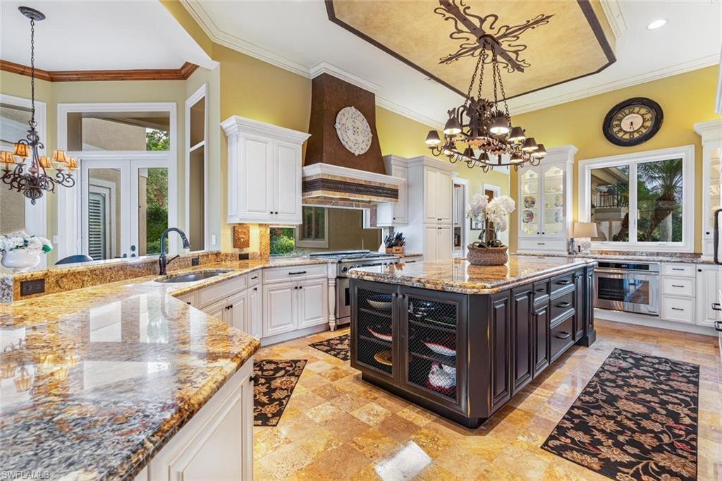 BAY WOODS - Residential