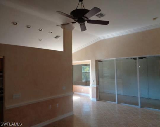 TRIANA - Residential