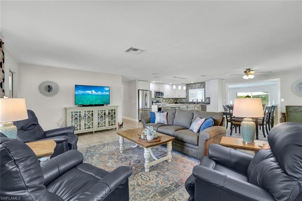 IRELAND + KING SUBD - Residential