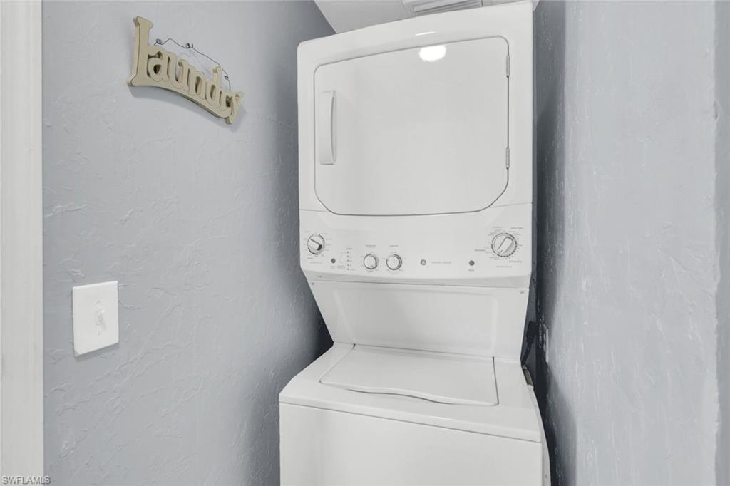 IRELAND + KING SUBD - Residential